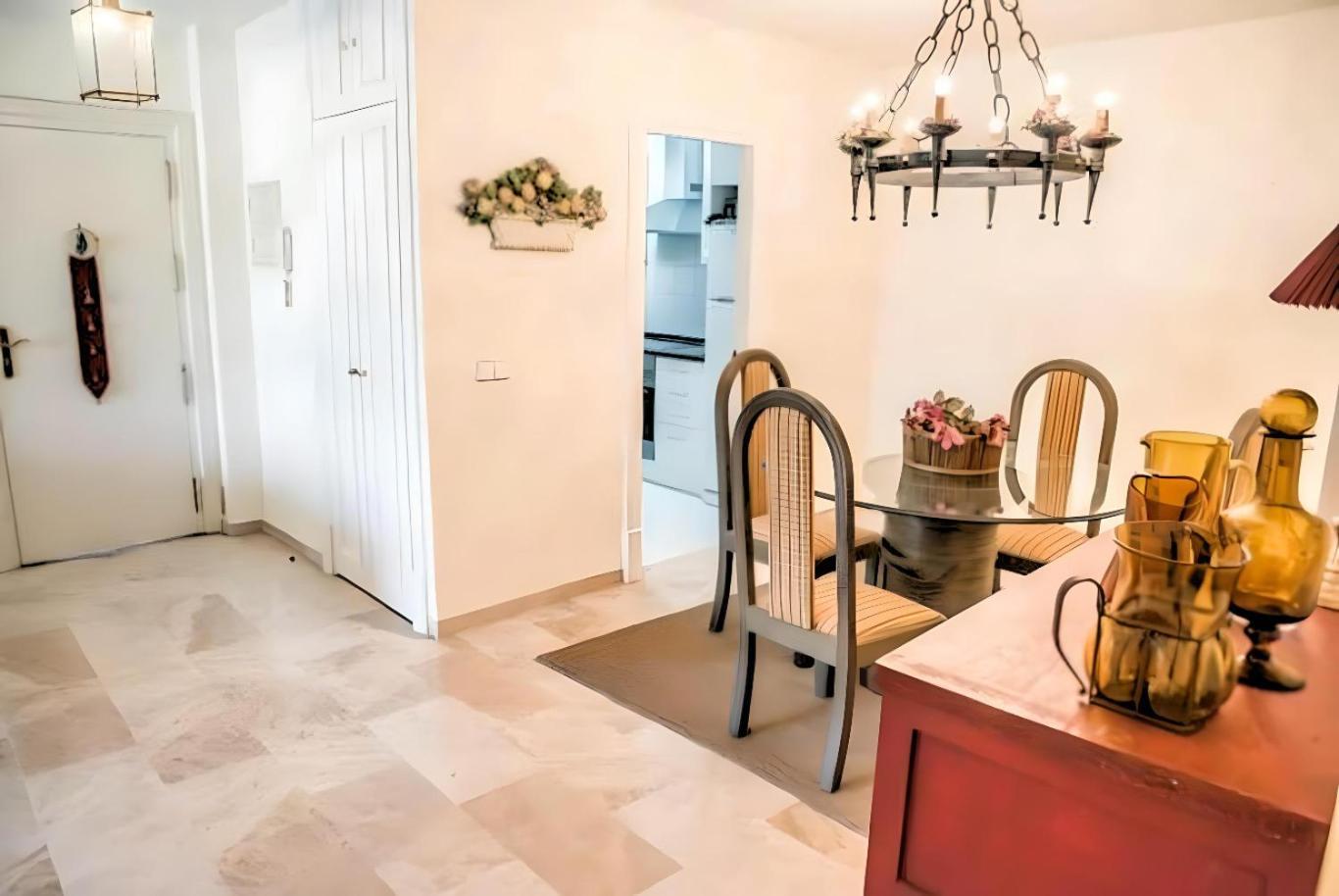 Gorgeous 2Br Apt. W/ Mountain View Puerto Banus Marbella Esterno foto