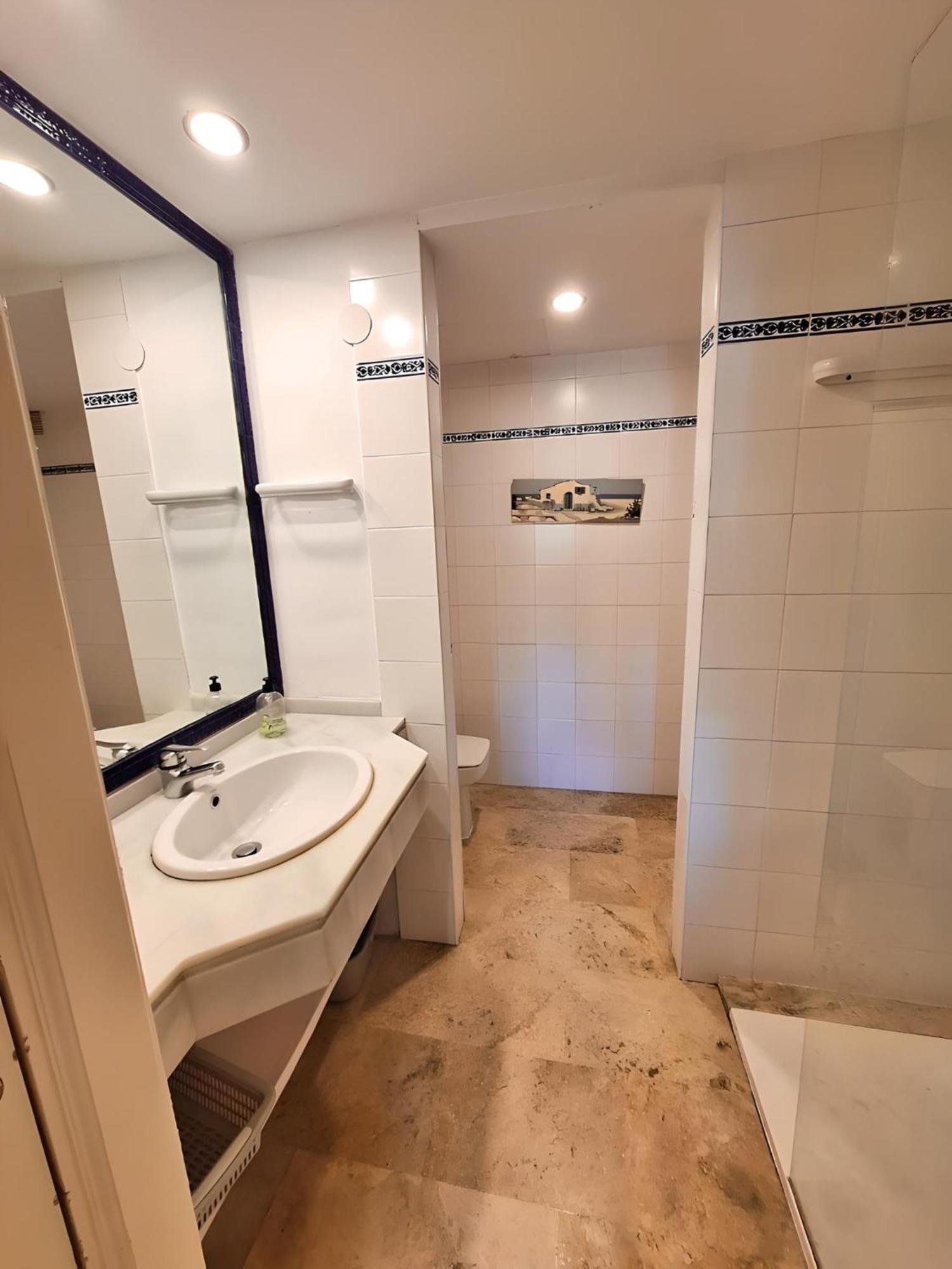 Gorgeous 2Br Apt. W/ Mountain View Puerto Banus Marbella Esterno foto