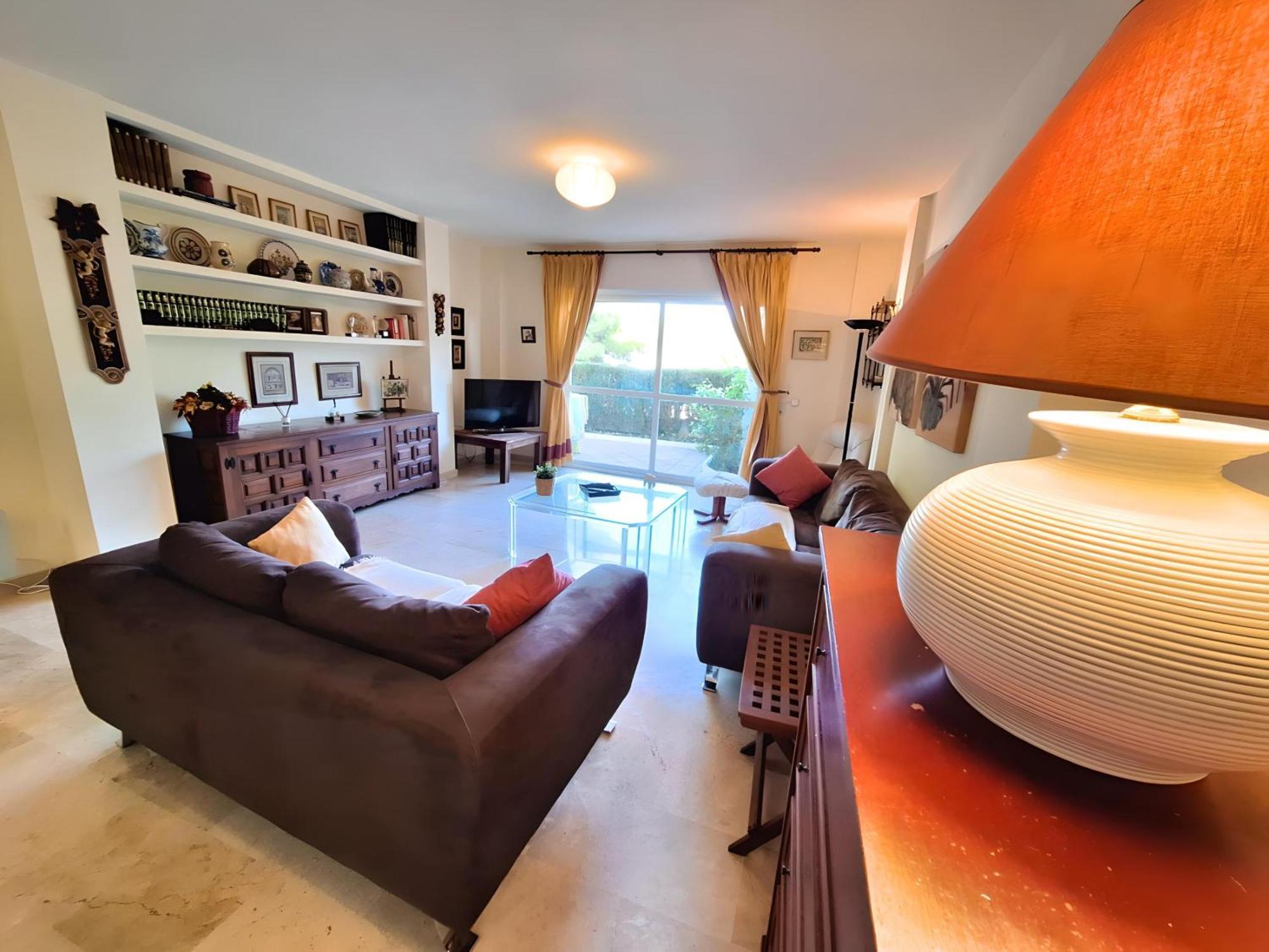 Gorgeous 2Br Apt. W/ Mountain View Puerto Banus Marbella Esterno foto