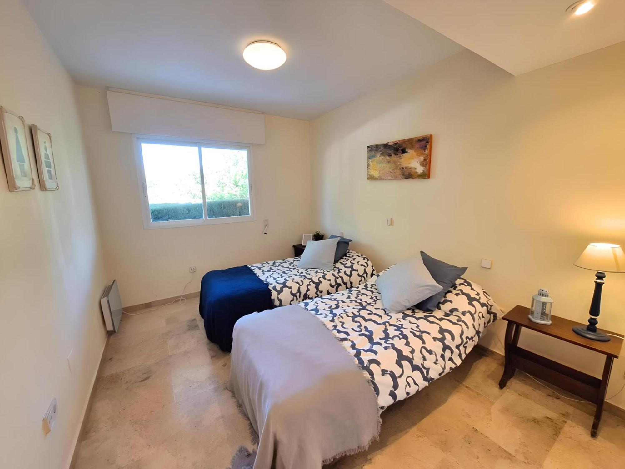 Gorgeous 2Br Apt. W/ Mountain View Puerto Banus Marbella Esterno foto